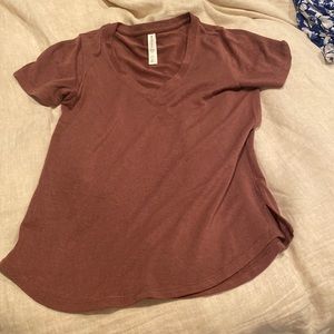 Athleta Rose Hearth V Neck Shirt